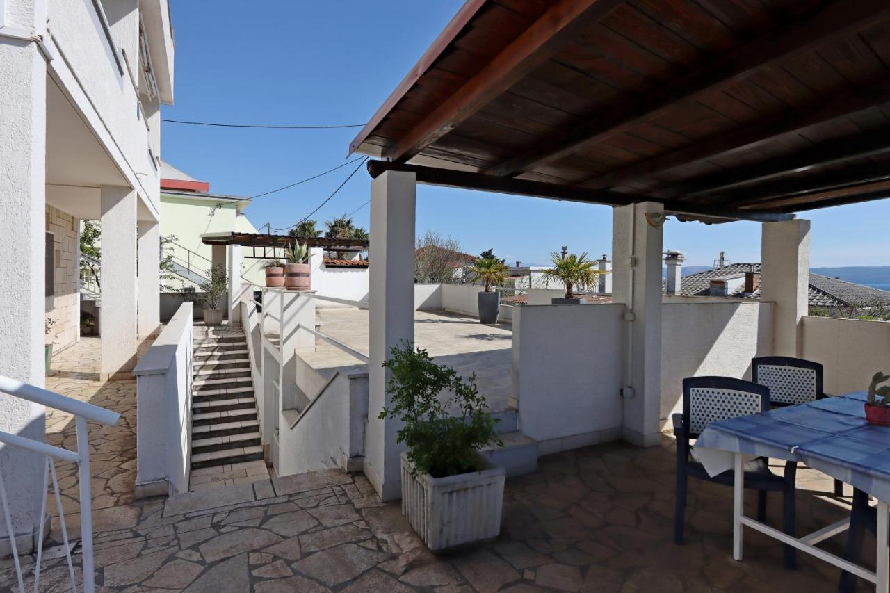 Apartments With A Parking Space Crikvenica - 12592 Esterno foto