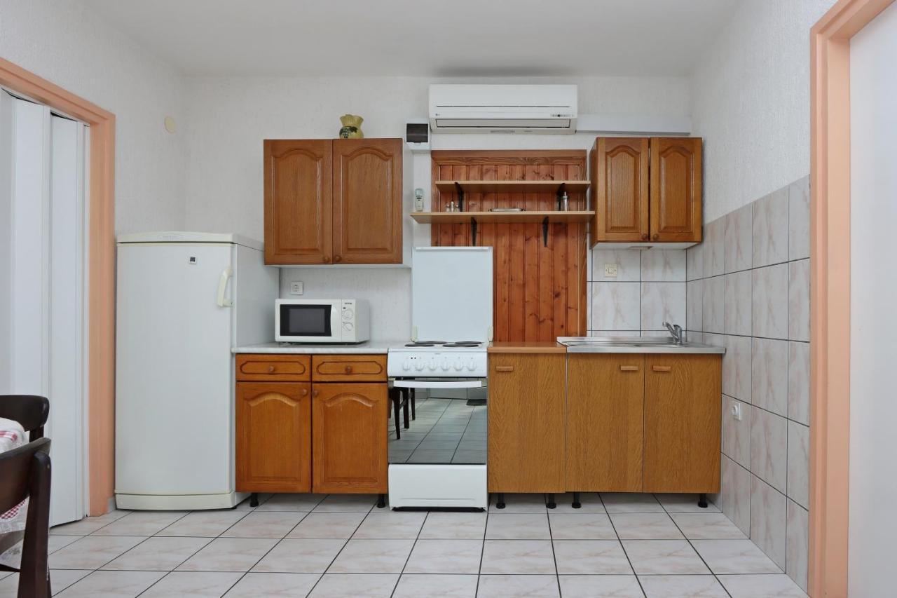 Apartments With A Parking Space Crikvenica - 12592 Esterno foto