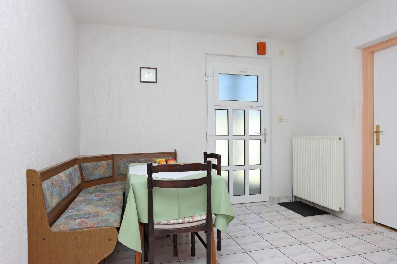 Apartments With A Parking Space Crikvenica - 12592 Esterno foto